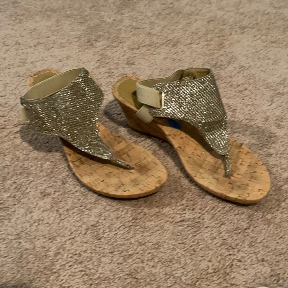 Sandal